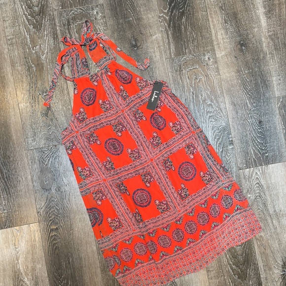 Lulu Halter Dress - Picture 6 of 7